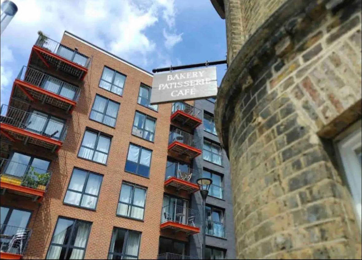 Appartamento Spacious 2 Bed Flat Next To Elizabeth Line Londra